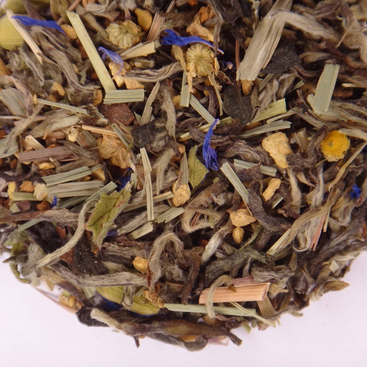 Thé Blanc Parfumé du Népal Épices et Fleurs