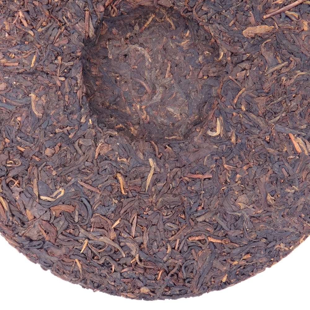 Galette de Pu'er Brut de Menghai 7542 Purple Da Yi 2003 - détail