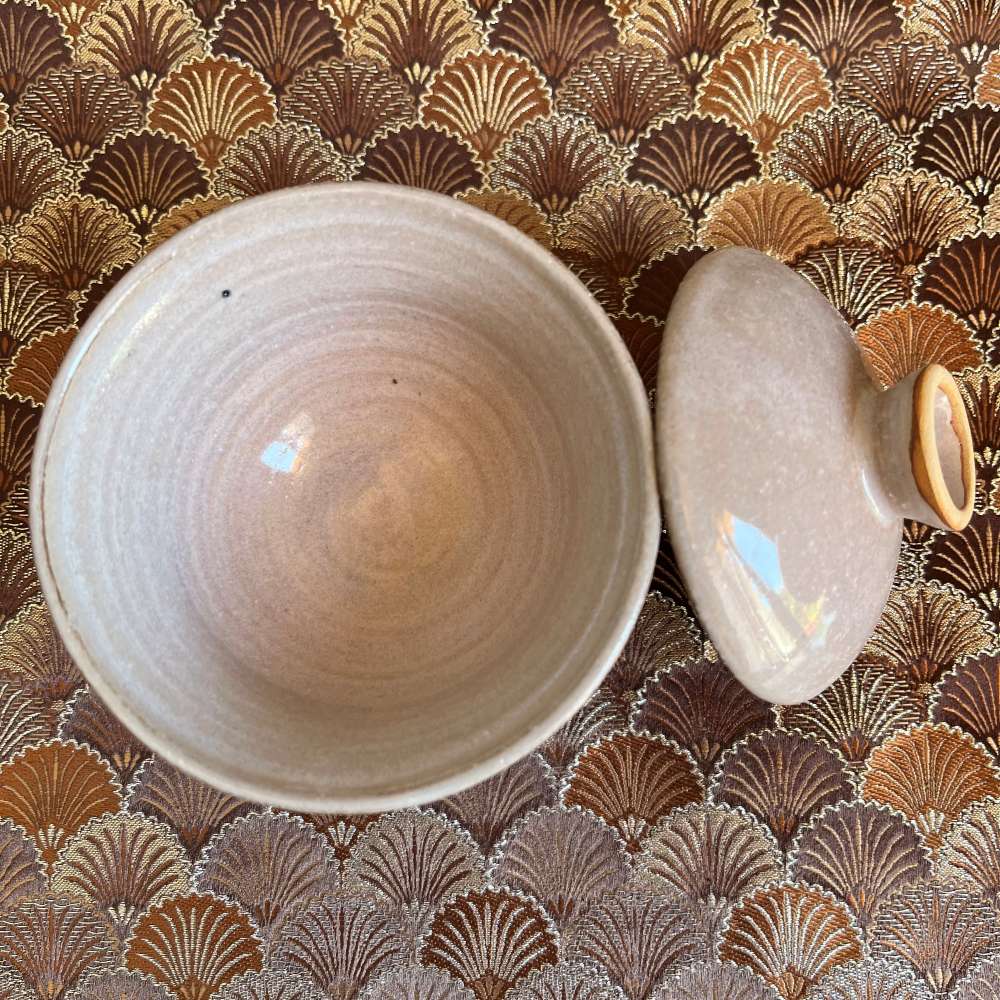 Gaiwan beige rosé 10 cl ouvert avec bol et couvercle Libre-Argile
